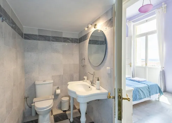 Maria-syros Pensión 3*