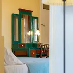 Gasthuis Maria-syros 3*