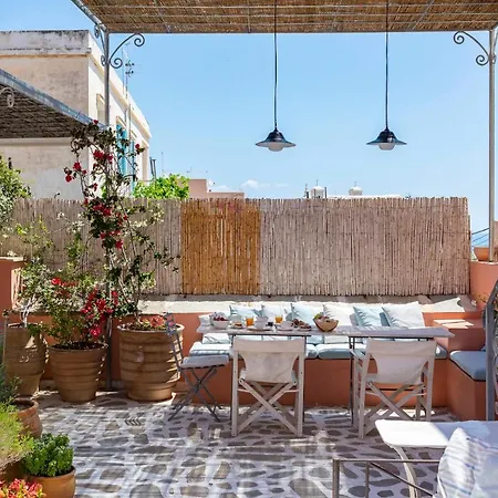 Maria-syros 3*