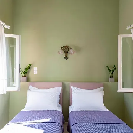 Maria-syros Guest house