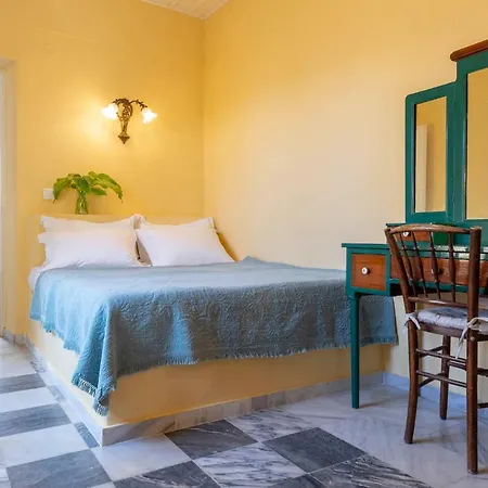 Guest house Maria-syros