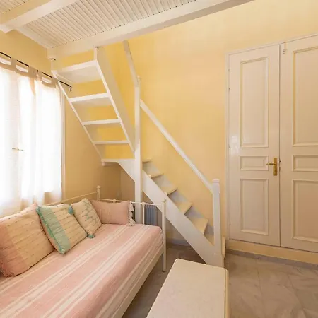 Maria-syros Guest house 3*