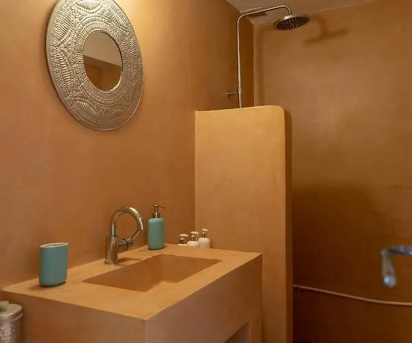 Maria-syros Guest house 3*