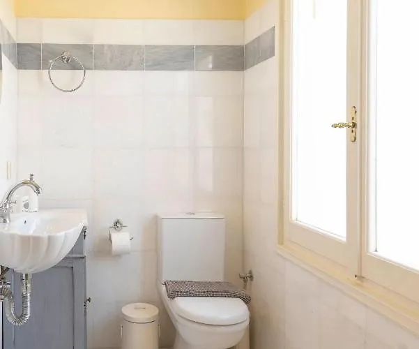 Maria-syros Guest house 3*